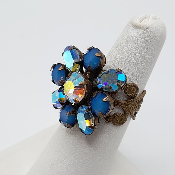 Vintage Blue AB Rhinestone Ring, Brass Filigree, US Size 6 Adjustable - Picture 3 of 10